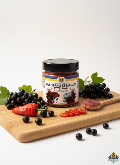 Brave Honey × Peche – Blackcurrant Heat Creamed Honey