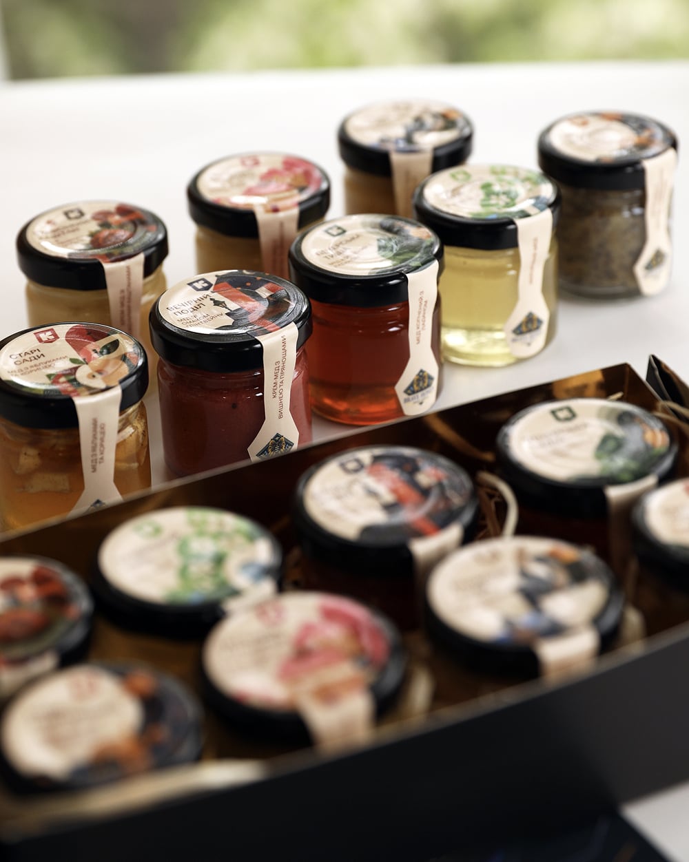 Taste of Kyiv — Premium Gift Honey Collection — 8 × 50 g