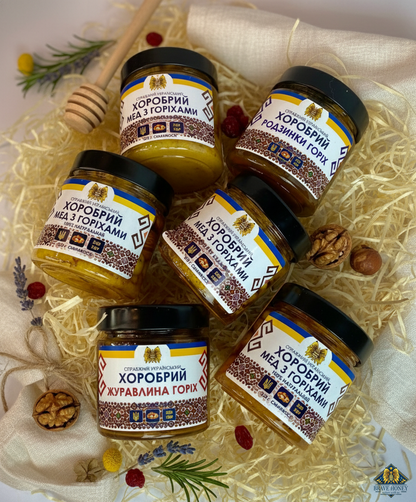 Brave Honey with Nuts Family Set – 6 × 330 g